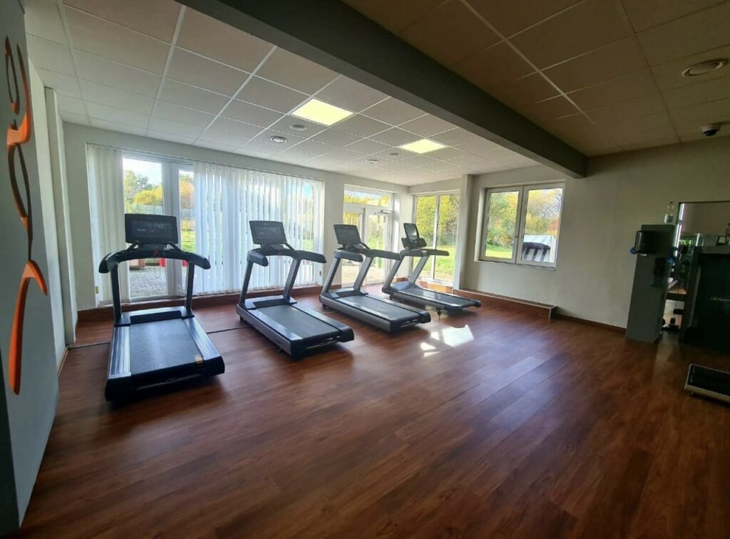 Medizinische Trainingsfläche, A-K-tiv Therapiezentrum, Eutin